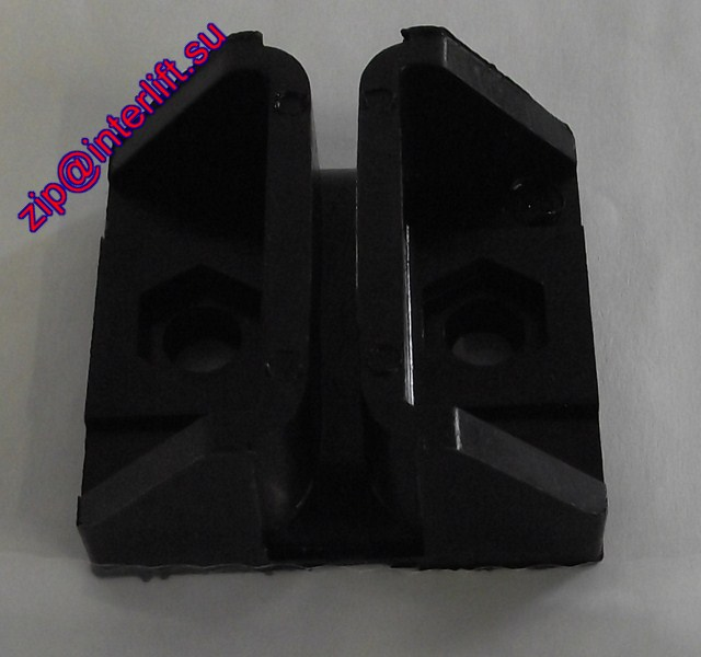 Вкладыш башмака Guarnizione per pattino c/peso guide 5 cava 5,5 ex G11-04